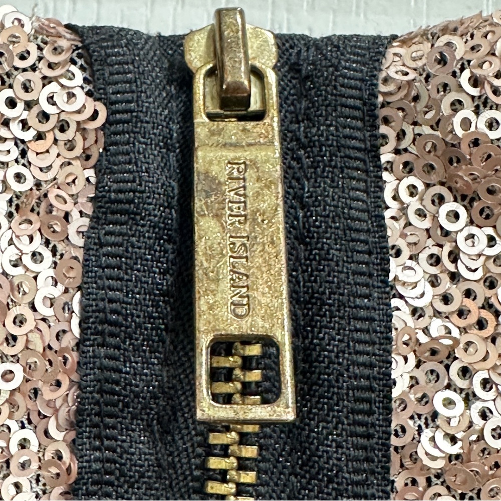 River Island Gold Sequin Shorts High Waisted Fitted Stretchy Booty Club Attire - Picture 6 of 8